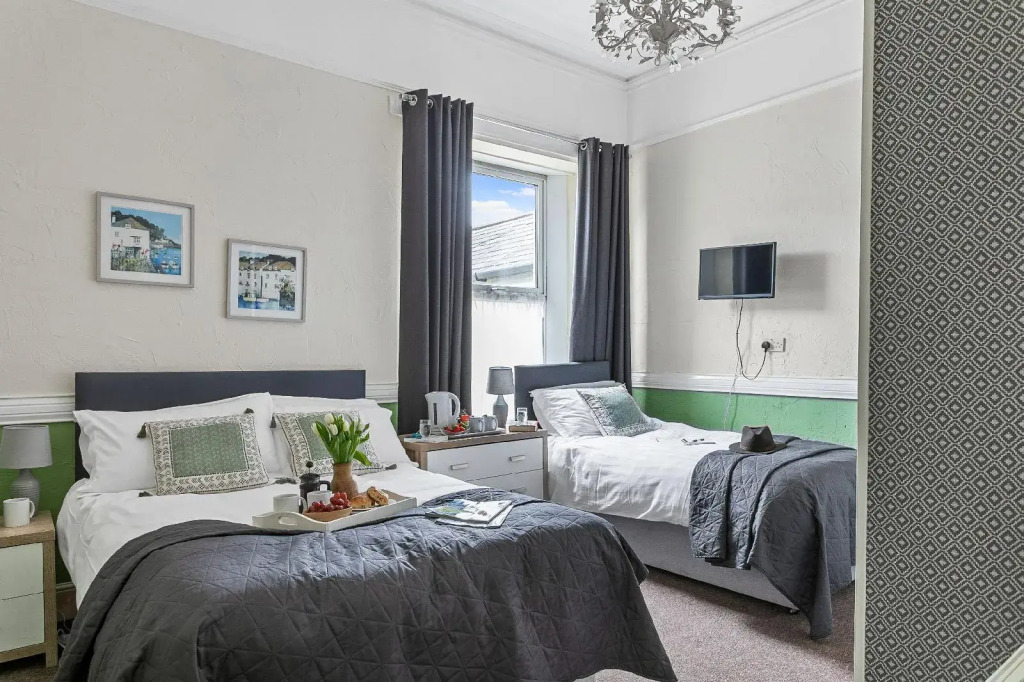 Wayfarer Guest House