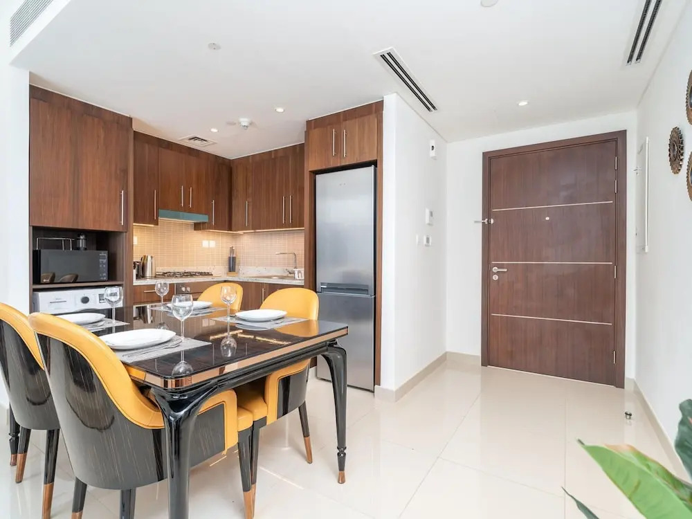 1BR Dlx City View Near Dubai Mall by Belvilla