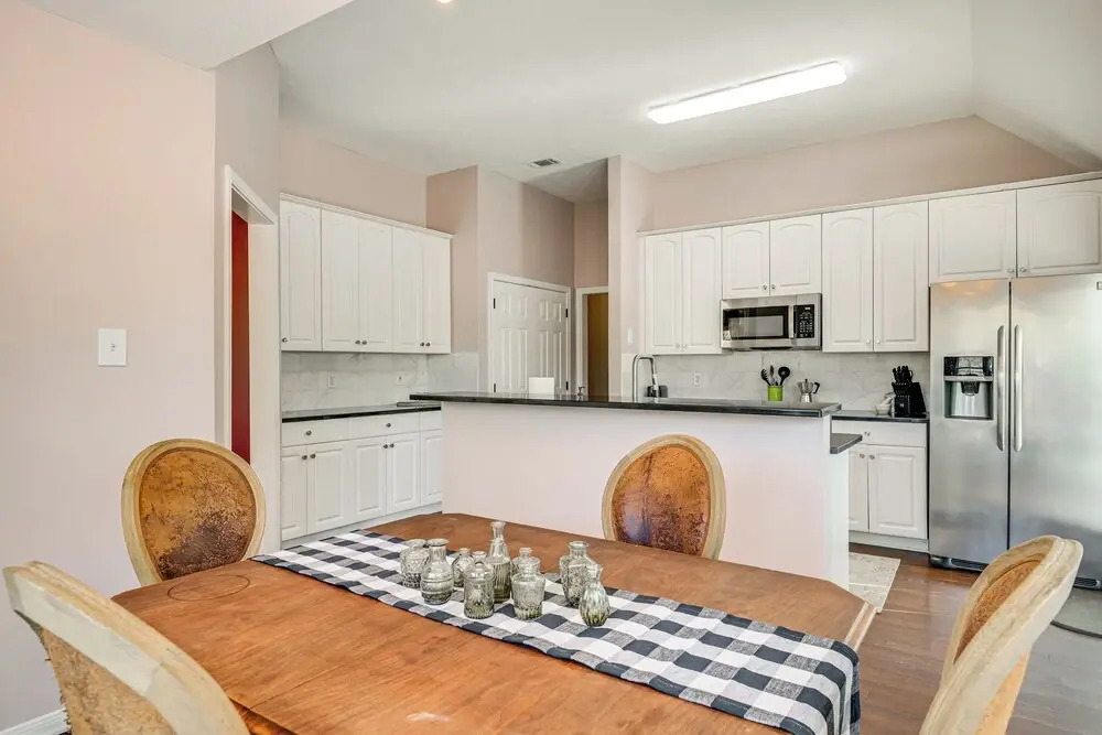 Bryan Home: Close to Campus & Kyle Field