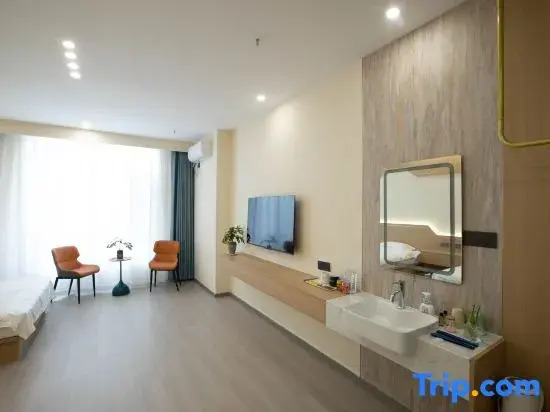 Weilai Premium Selected Hotel (Yanji Yanbian University Internet-famous Wall Xishichang)