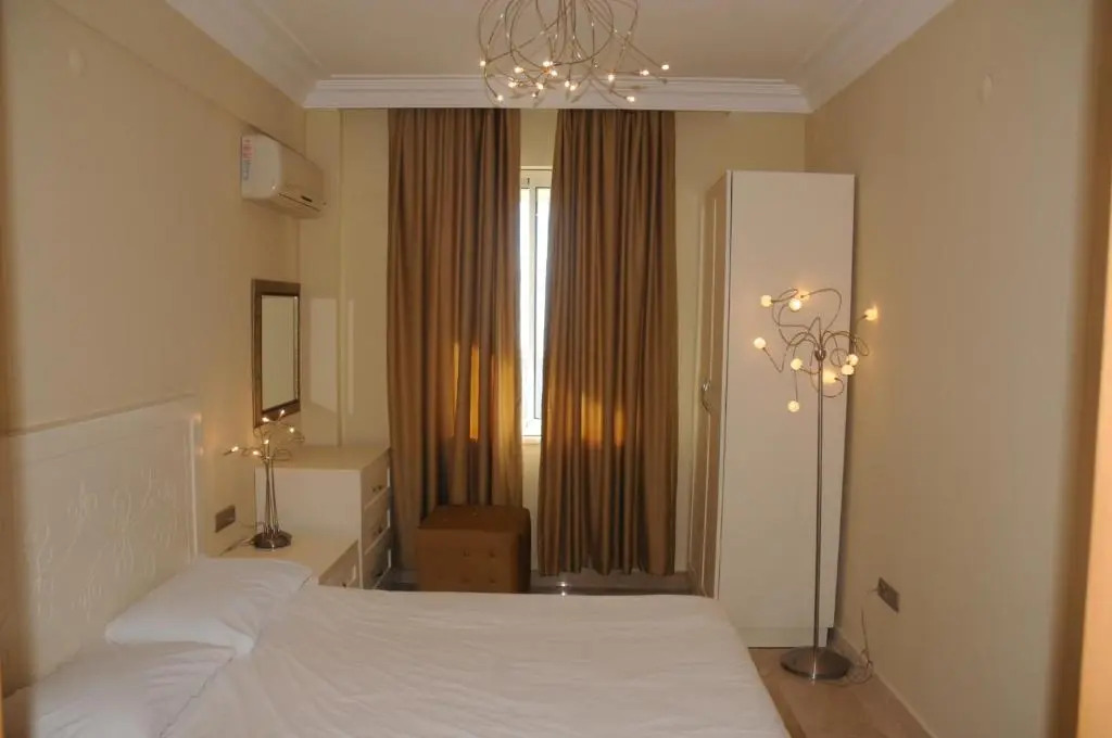 Goldctiy otel villa