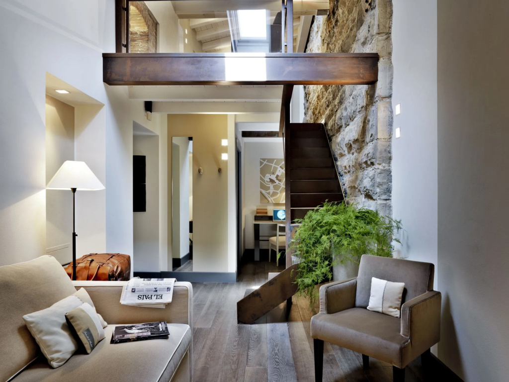 GombitHotel