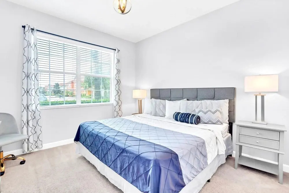 5BR Home w Netflix Private Pool - Near Disney