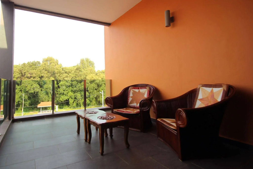 Eastville Residence