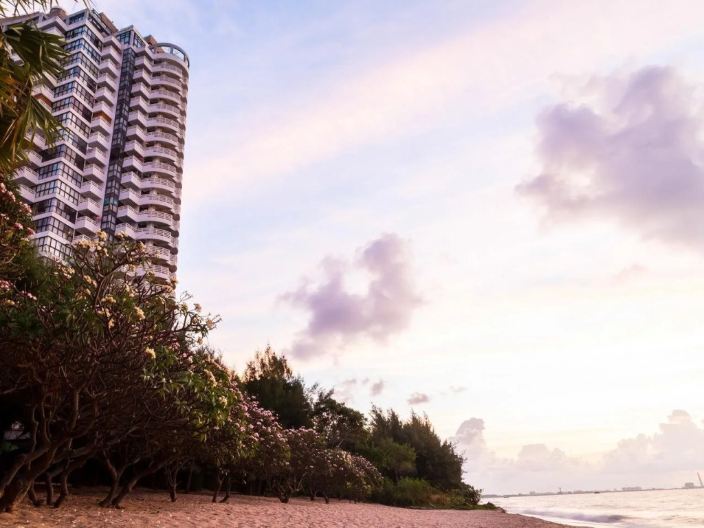 Payoon Garden Cliff Condominium