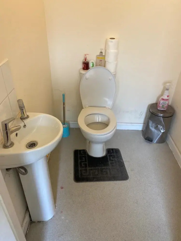Stunning Apartment In Smethwick, West Midlands