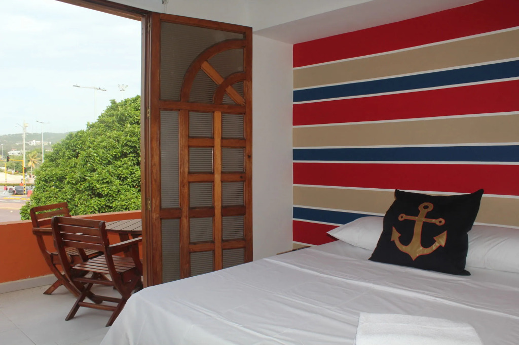 Nautilus Plaza Hotel