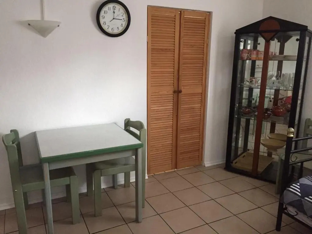 1 Zimmer Appartment im Basement links 108 A