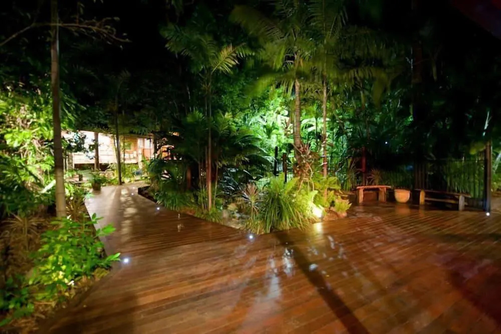 Dougies Backpackers Resort