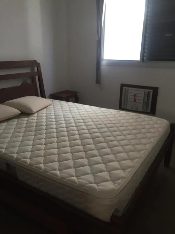 Cabo Frio - Praia do Forte - Apto 130 m2 na beira da praia, com ar condicionado