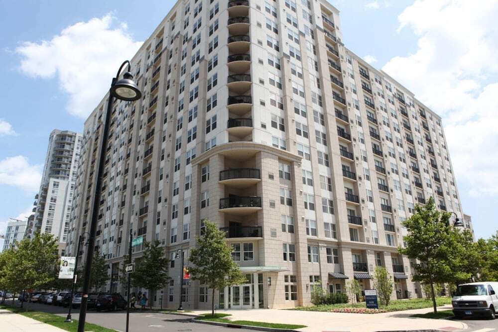 Global Luxury Suites at Stamford Center