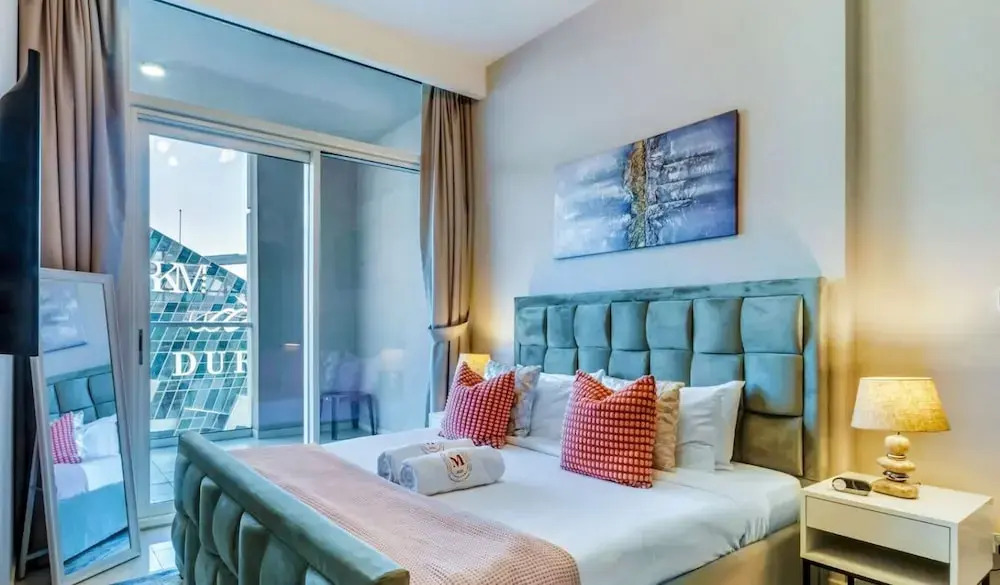 Waterfront 2BR w Canal View Near Burj Khalifa
