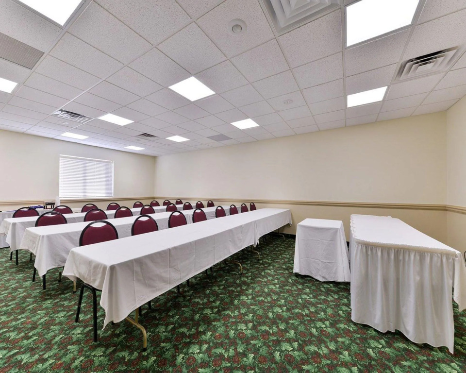 Kings Inn Hotel & Conference Center