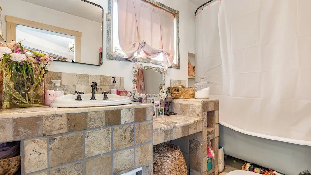 Le Petit Chateau du Jardin by Avantstay Hillside Malibu Retreat Pool + Hot Tub + Waterslide