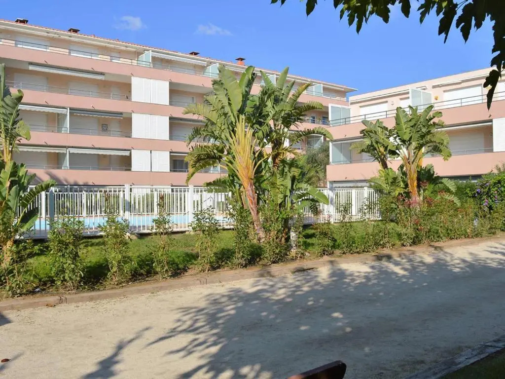 Appartement Le Lavandou, 2 pièces, 4 personnes - FR-1-251-399