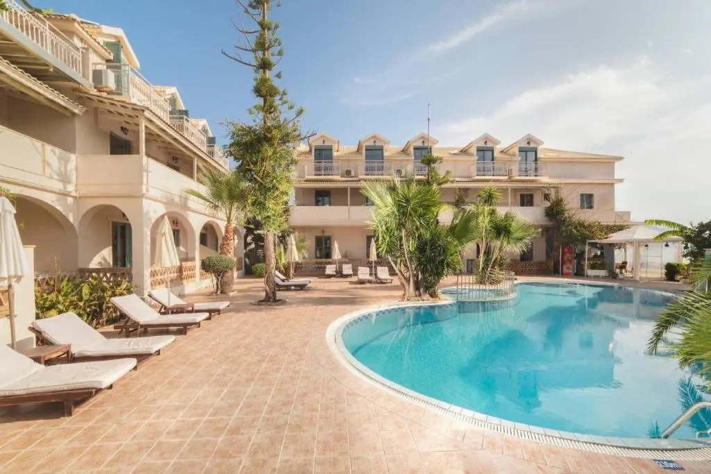 Pierros Hotel