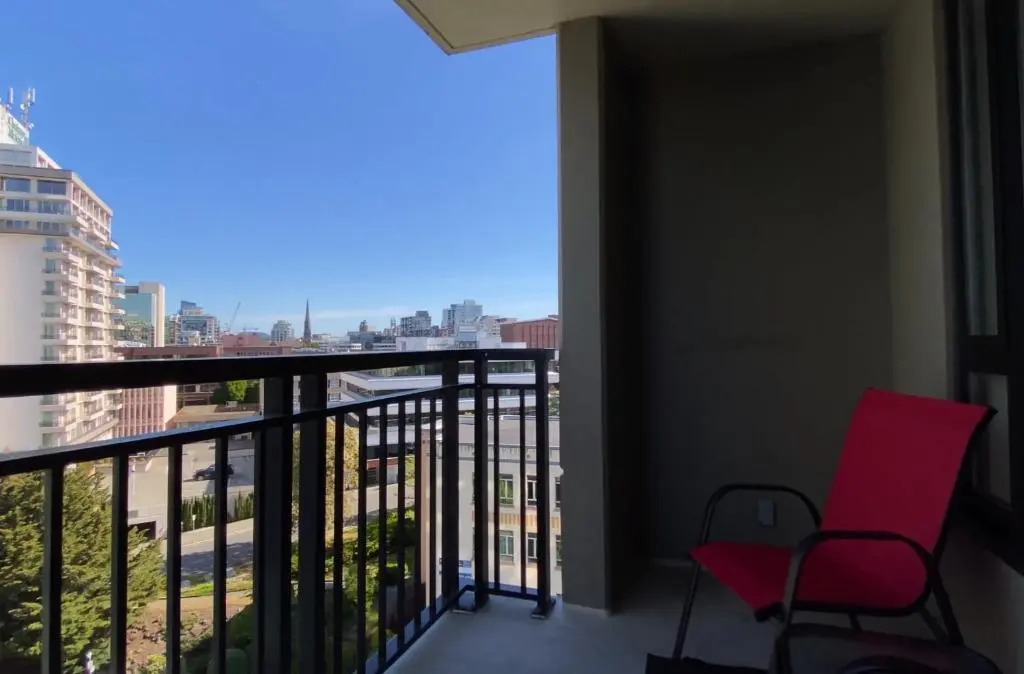 The Humboldt Hub - City Escape