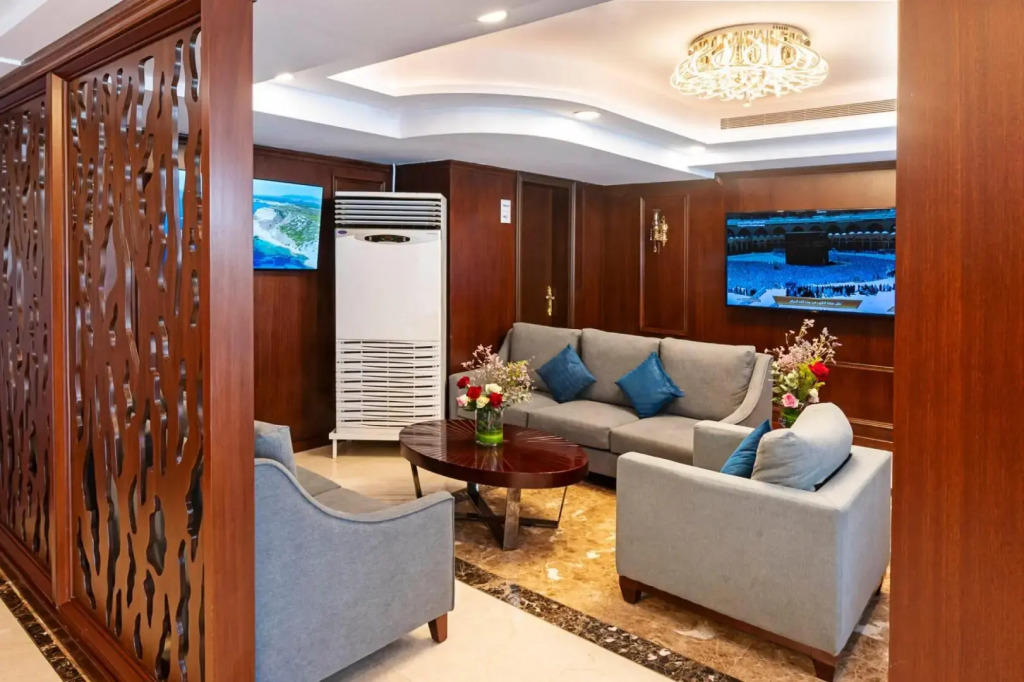 Laten Suites