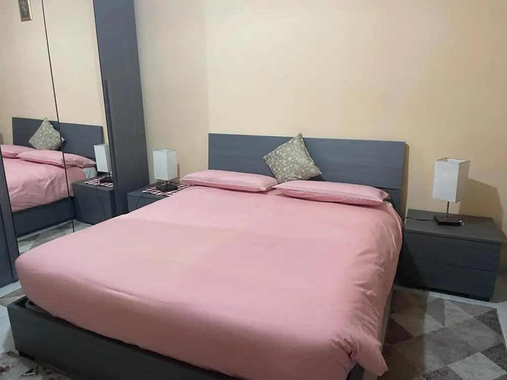 Beautiful 1-bed Apartment in Roma