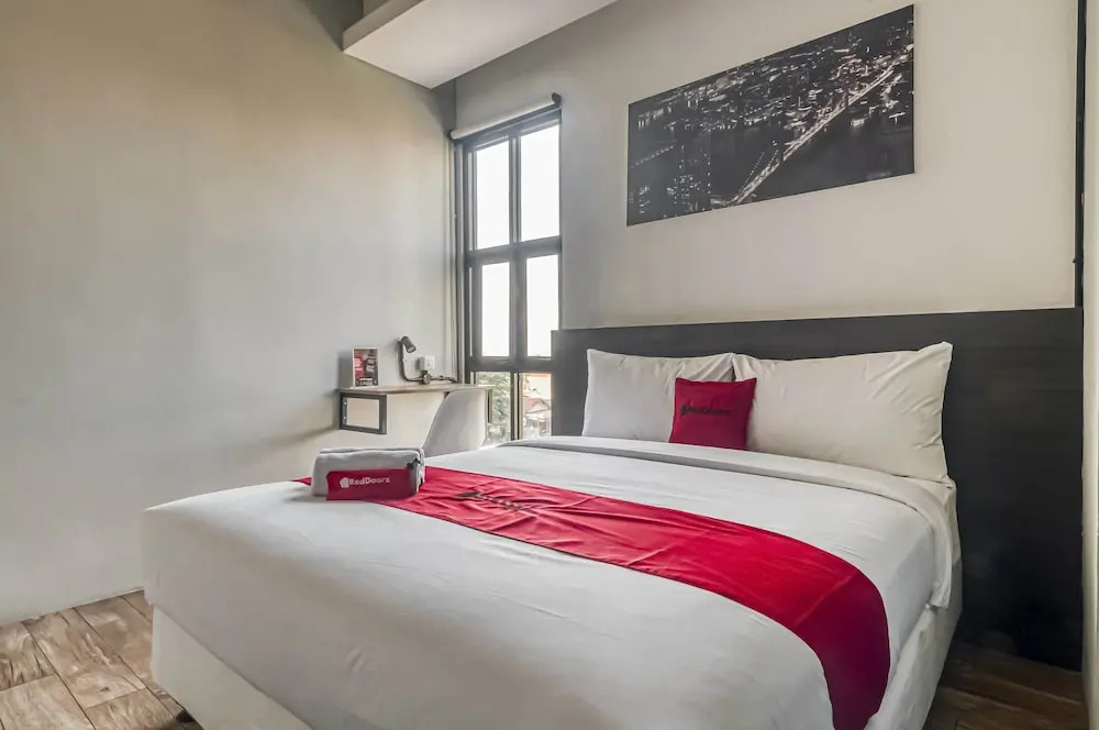 Sans Stay Caverna Gandaria City