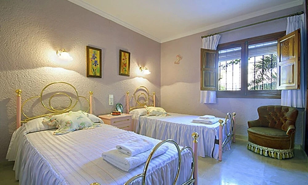 Villa Llobell - Plusholidays