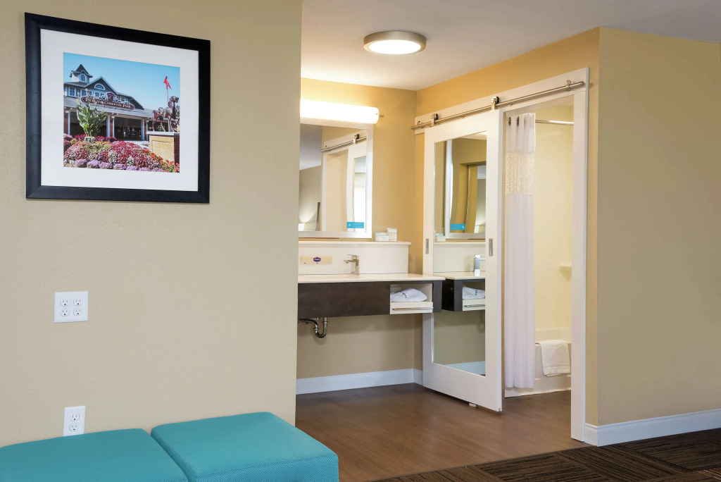 Hampton Inn & Suites Fremont