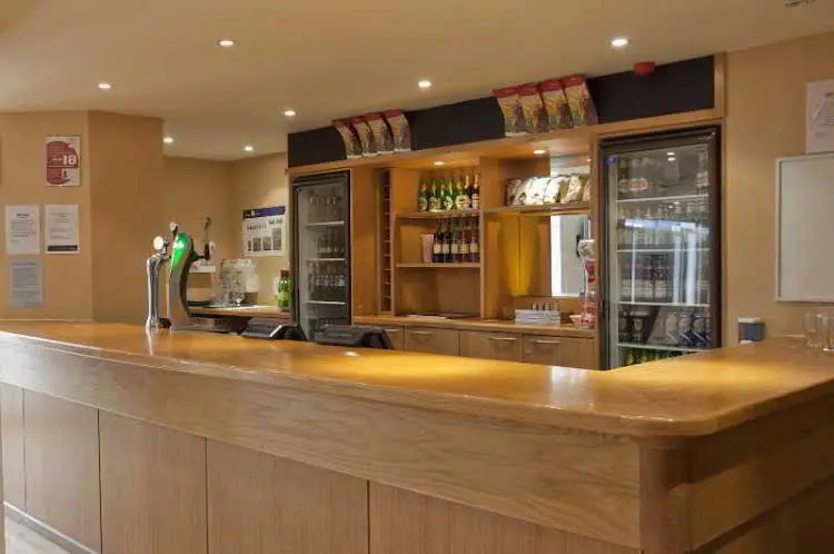 Travelodge Gatwick Airport Hotel
