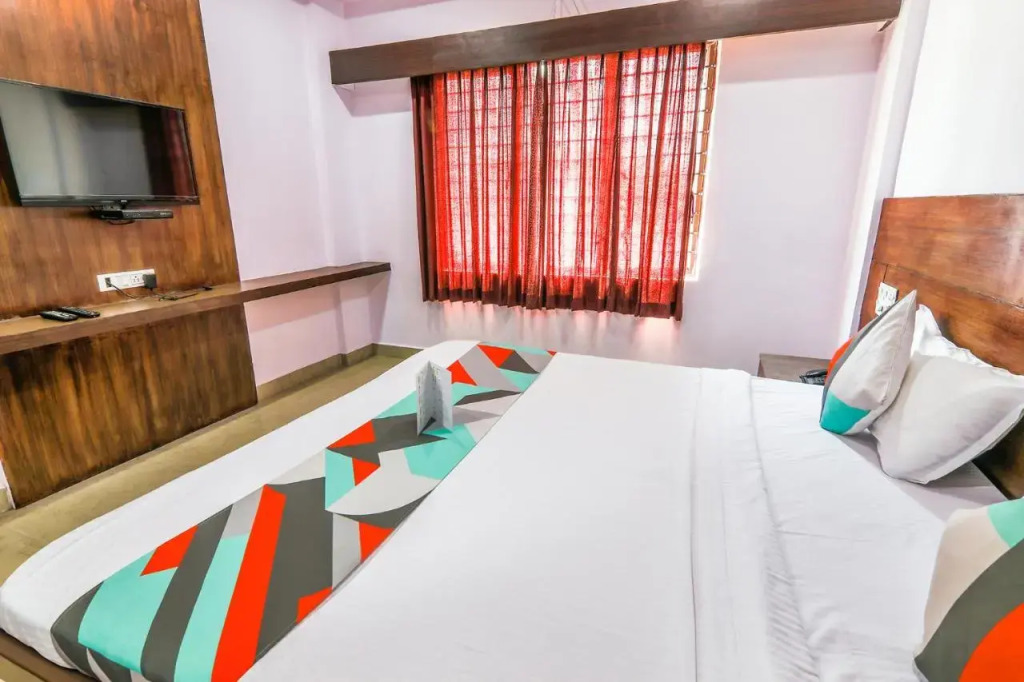 Yashaswi comforts by Yuvraj Group of Hotels