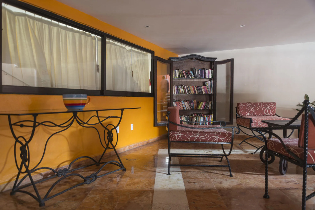 Caribbean Paradise Hotel & Spa - 5th Avenue