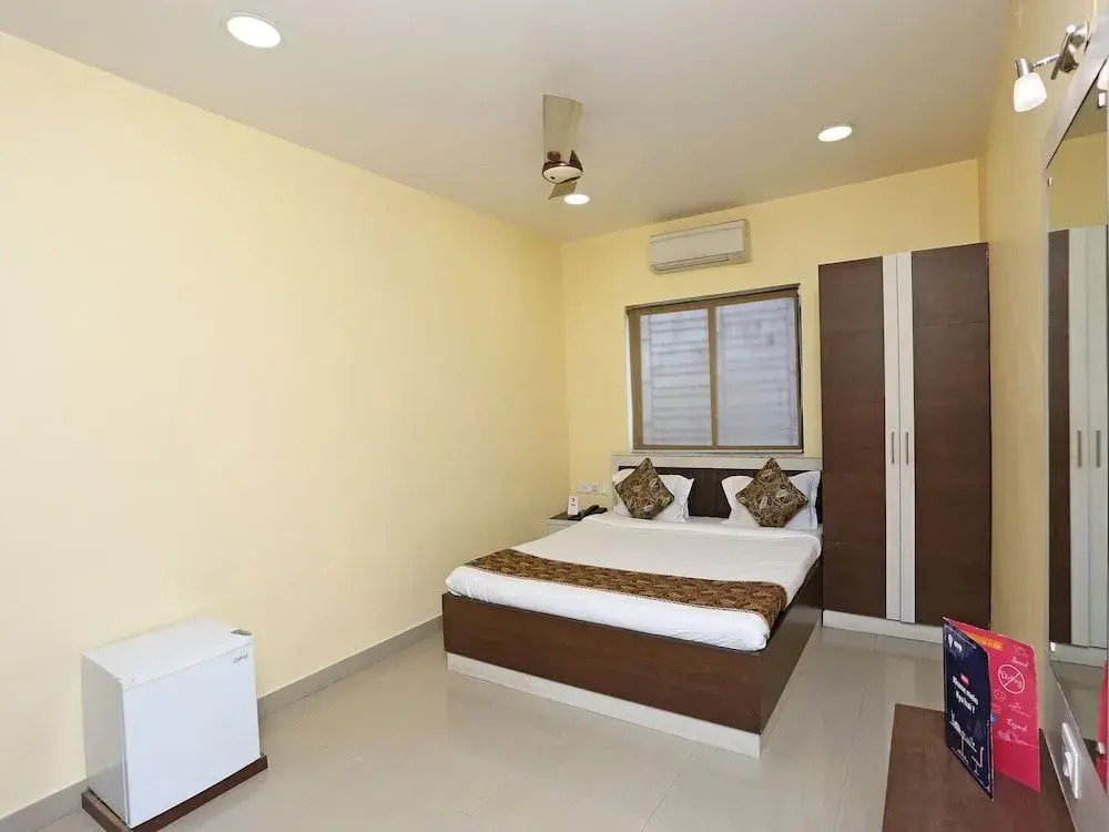 OYO 987 Hotel Pawan Putra