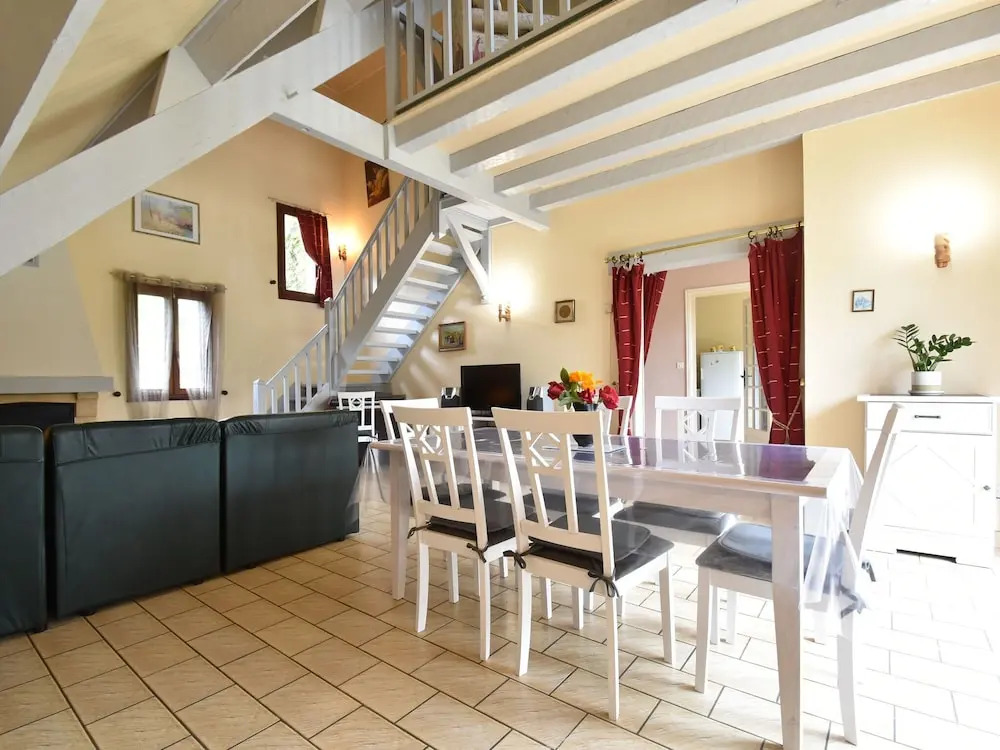 Gorgeous Villa in St. Julien-de-lampon With Private Pool & Centre Nearby