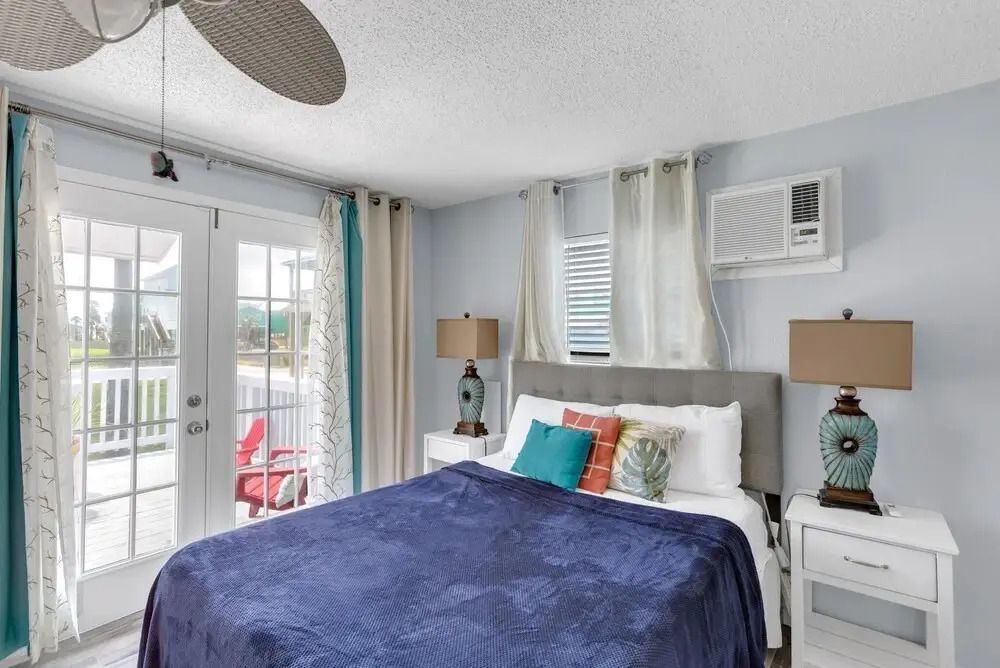 Endless Summer In Sunny Beach 3 Bedroom Home by Redawning