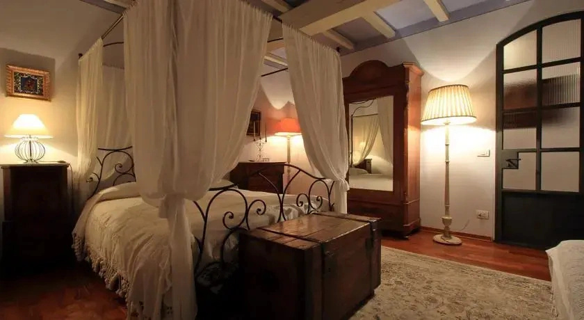 Oliver Guest House