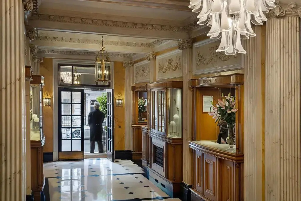 47 Park Street - Grand Residences by Marriott