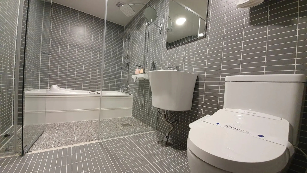 Mini Hotel 141