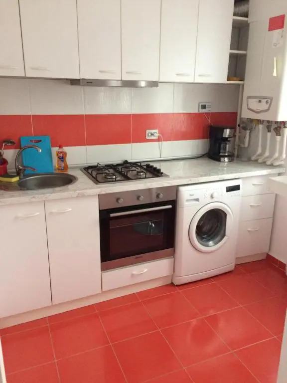 Jane House - Modern Apartment near Metro