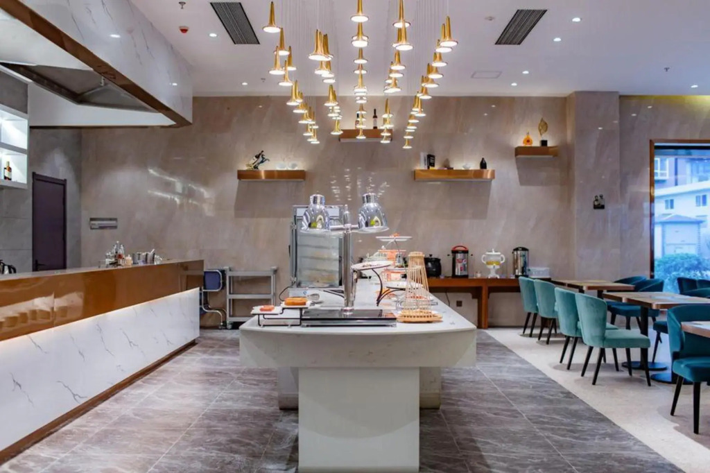 Ramada Hotel Jingzhou District