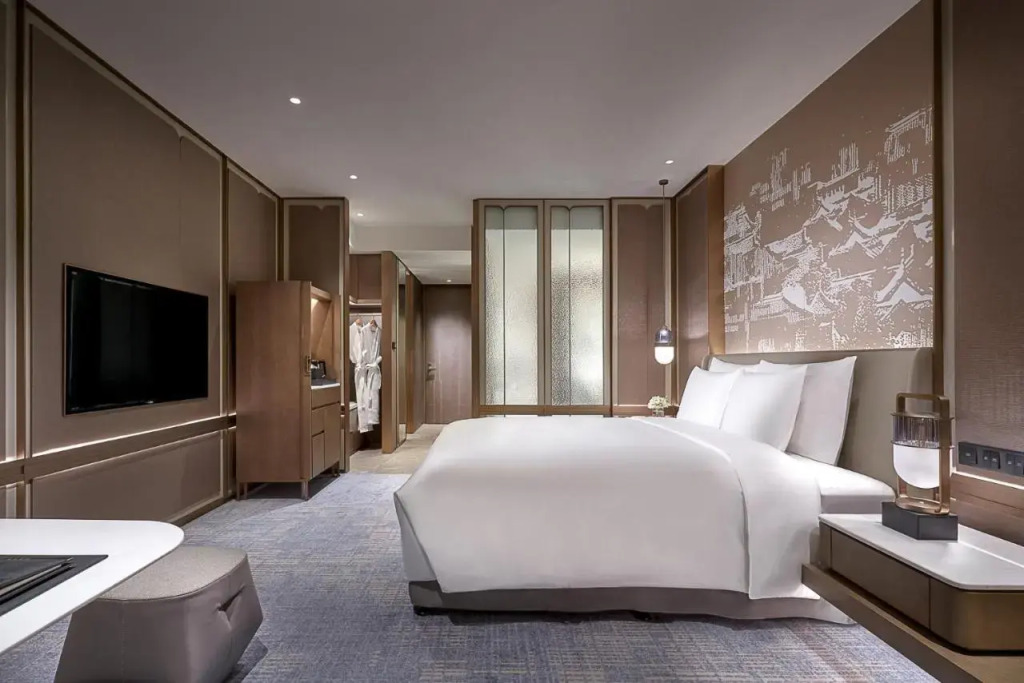 JI Hotel Nanjing Middle Longpan Road