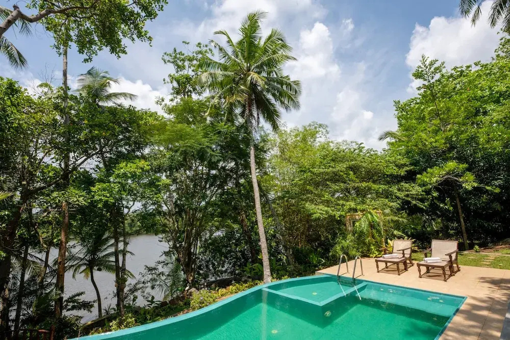 Villa Birdlake