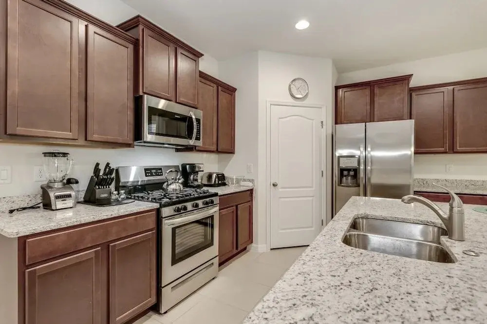 7028oakwood 6 Bedroom Villa by Redawning