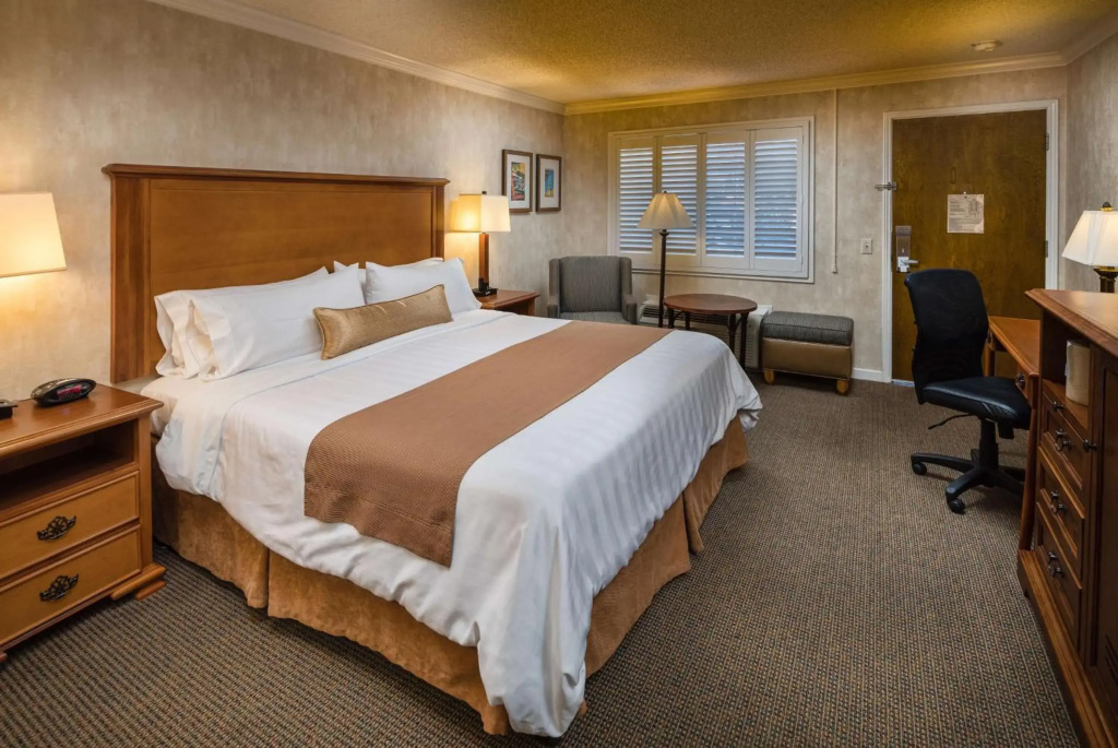 SFO El Rancho Inn SureStay Collection by Best Western