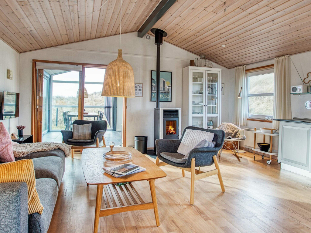 6 Person Holiday Home in Pandrup