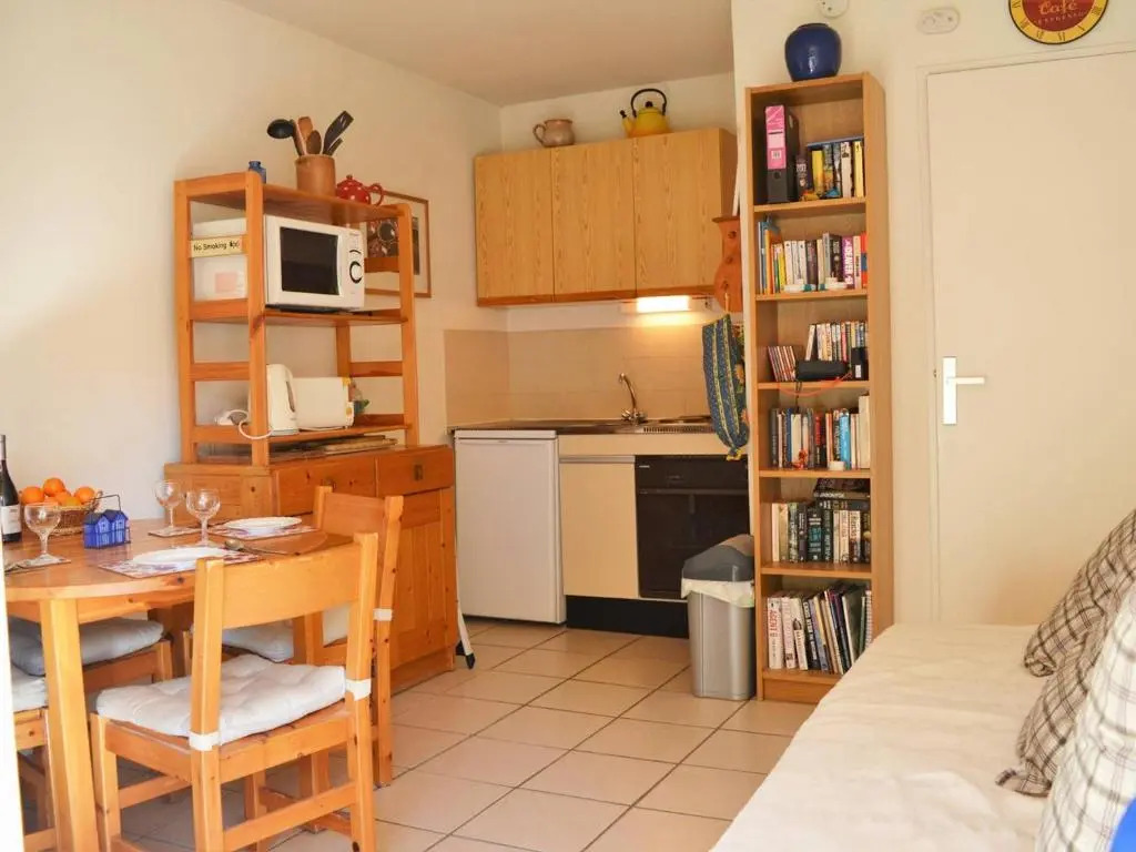Appartement Bormes-les-Mimosas, 2 pièces, 4 personnes - FR-1-251-406