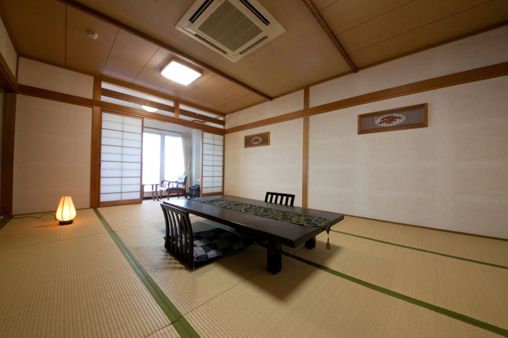 Tenku Yubo Seikaiso