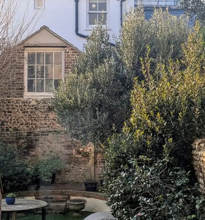 Lansdowne House Hove