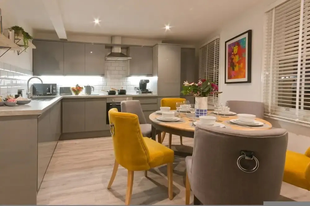 4 Bed in Ramsgate oc-h27178