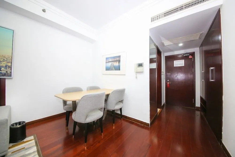 Yuanlai International Serviced Apartment