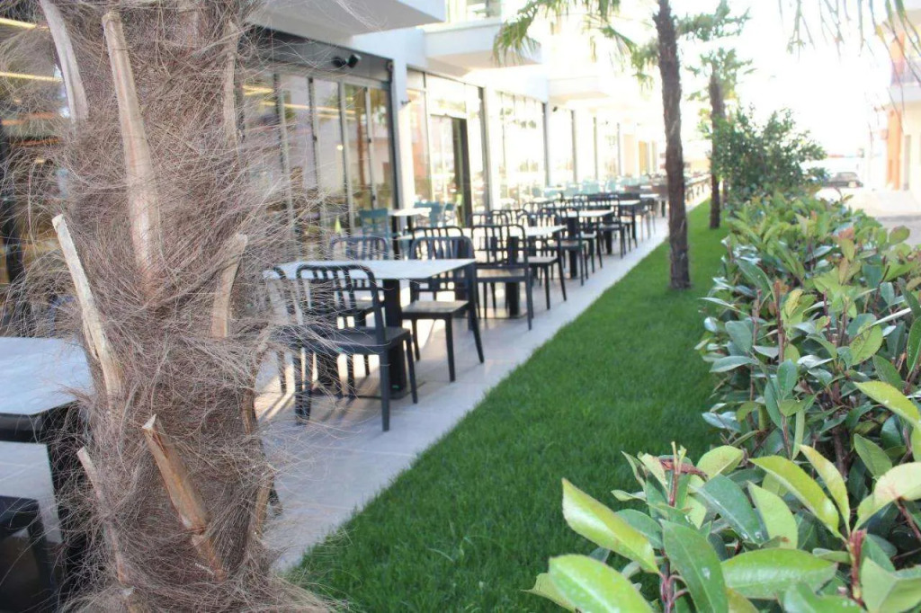 Hotel Triumf Shengjin