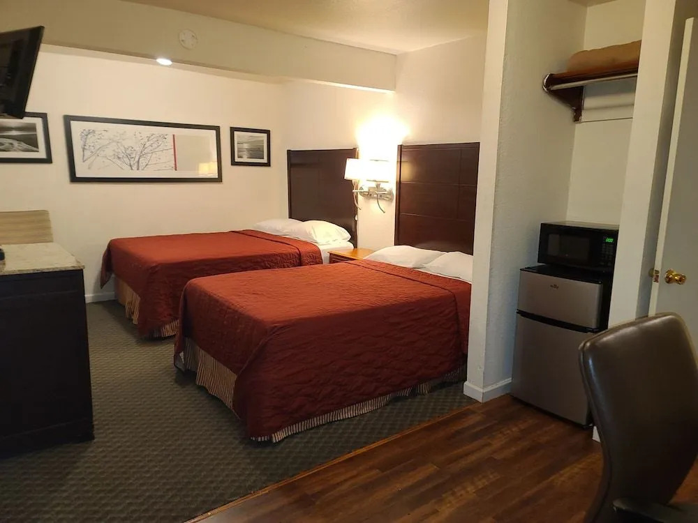 Bigfoot Motel