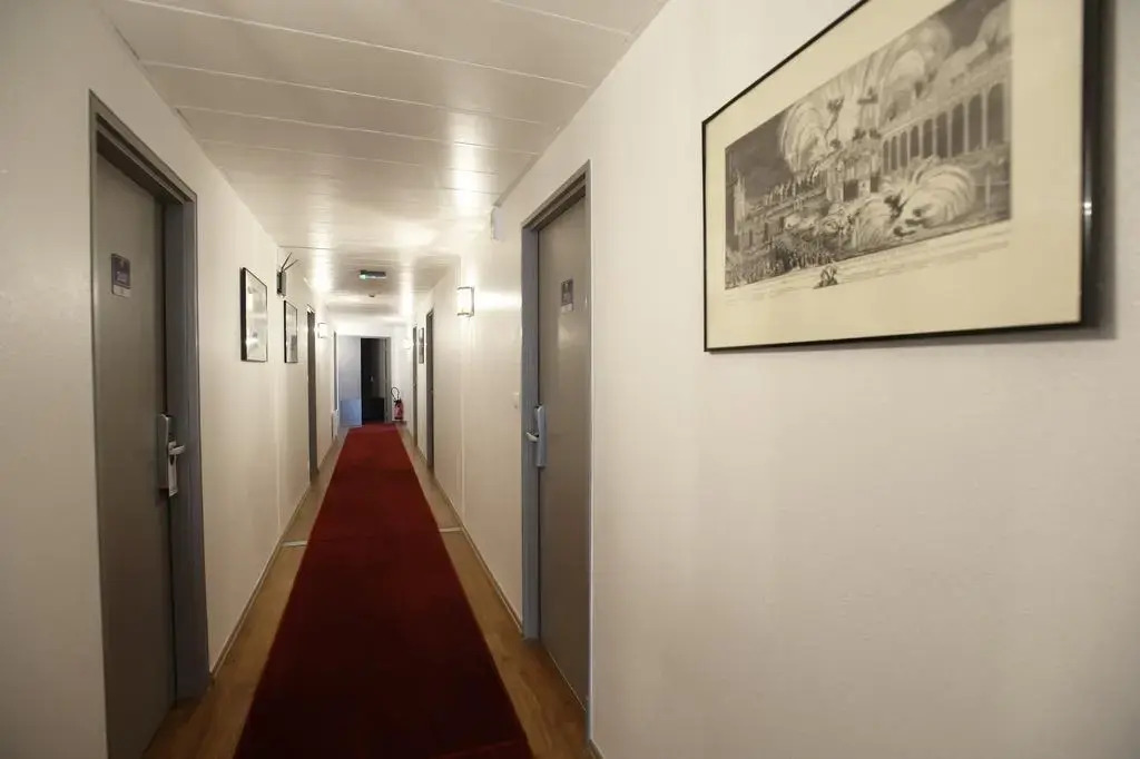 Hotel Strasbourg - Montagne Verte & Restaurant Louisiane